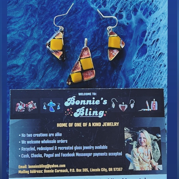 Bonnie’s Bling One of a Kind Fused Glass Jewelry and Accessories to Wear. - Picture 5 of 10